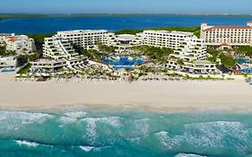 Grand Oasis Sens Hotel Cancun
